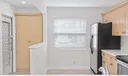 1090 Guildford E Photo