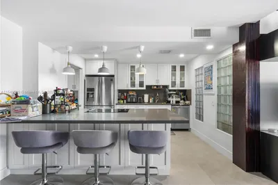 1390 E E Golfview Dr #1390 1