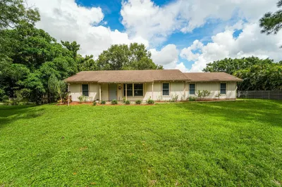 13885 157th Court N 1