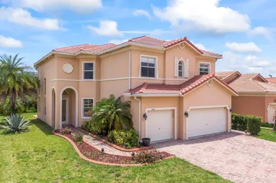 5556 Spanish River Road 1