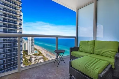 1830 S Ocean Dr #2609 1