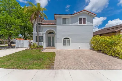 13891 SW 39th Ter 1
