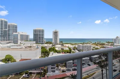 6770 Indian Creek Dr #12R 1