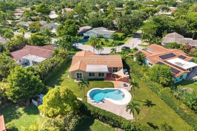 7500 NW 42nd St 1