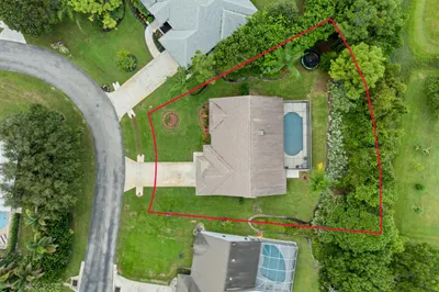 1873 SW Hunters Club Way 1