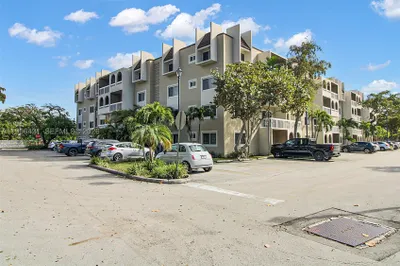 7703 Camino Real #A-111 1