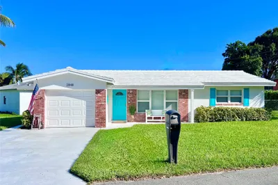 2848 SE 1st Court 1