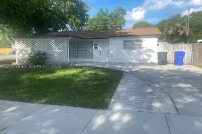 1700 SW 69th Ter 1