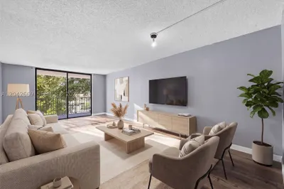 6190 Woodlands Blvd #316 1