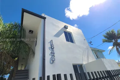 1646 NW 1st Pl #2 1