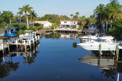 Dock