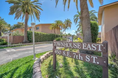 450 SE 7th Street #261 1