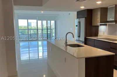 9261 E Bay Harbor Dr #604 1