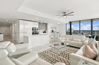 730 N Ocean Blvd #601 1