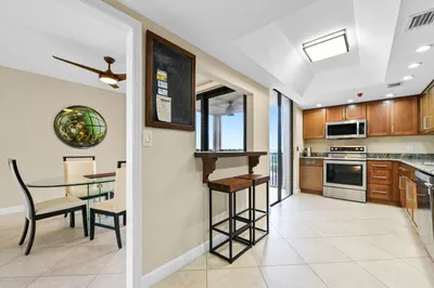 5951 Wellesley Park Drive #Apt 702 1