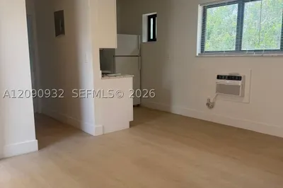 7535 NE 2nd Ct #3 1