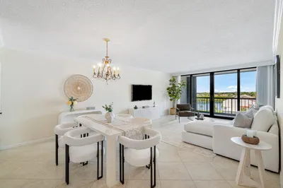 4748 S Ocean Boulevard S #702 1