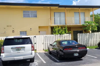 8310 SW 154th Ave #25 1