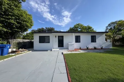 1119 NW 11th Ct 1