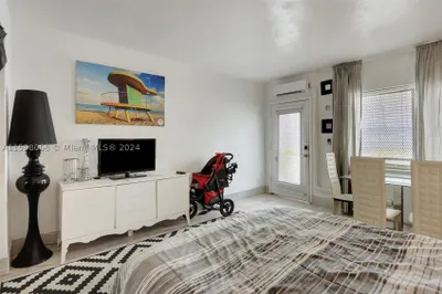 761 Euclid Ave #7 1