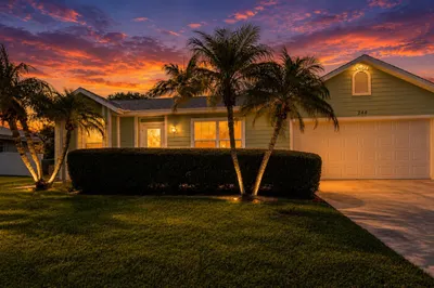 244 SW Ridgecrest Drive 1