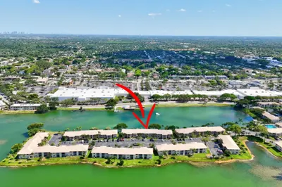 5511 Lakeside Dr Drive #105 1