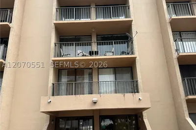 16751 NE 9th Ave #211 1