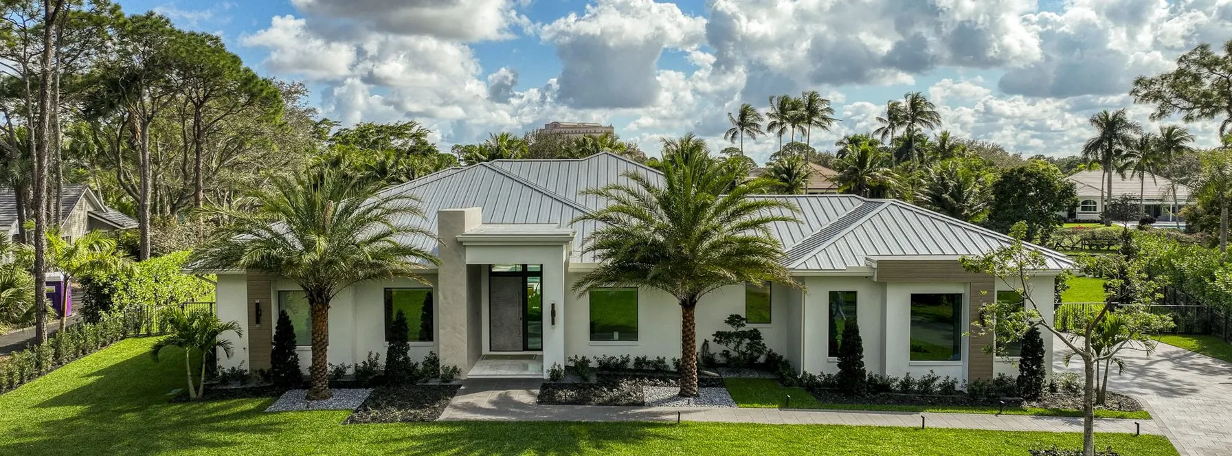 Just Listed | 5172 Desert Vixen Road