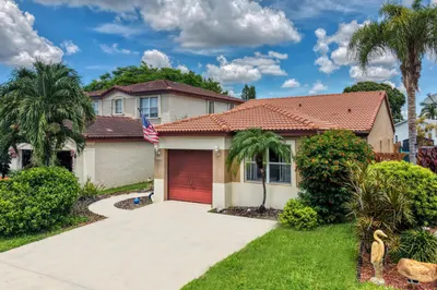 4255 NW 1st Drive 1