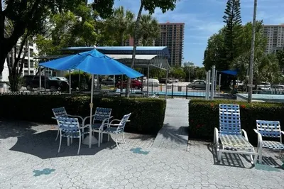 17560 Atlantic Blvd #301 1