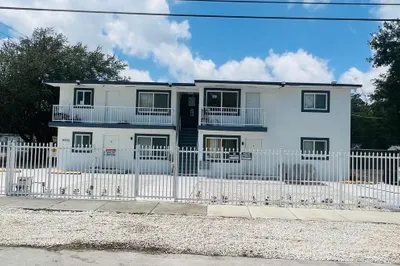 8400 NW 15th Ave 1