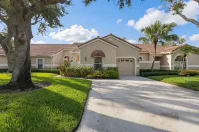 1602 Rosewood Way 1