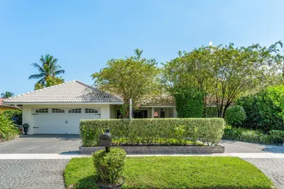 5660 Wind Drift Lane 1