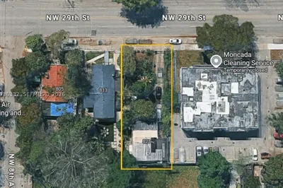 821 NW 29th St 1