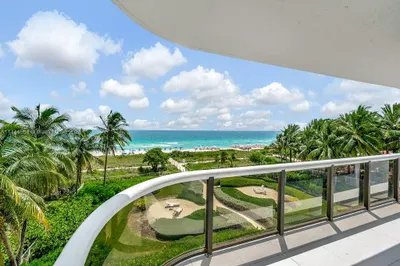 9455 Collins Ave #509 1