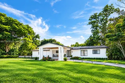 20 N Hibiscus Ct 1