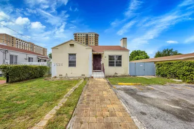 4240 NW 2nd Ter 1