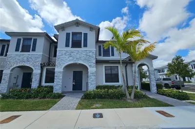 13310 SW 286th St 1