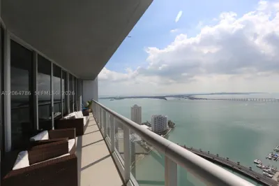 495 Brickell Ave #4703 1