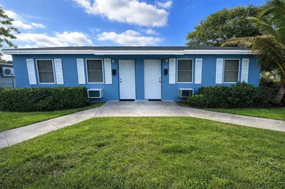 741 NW 10th Terrace 1