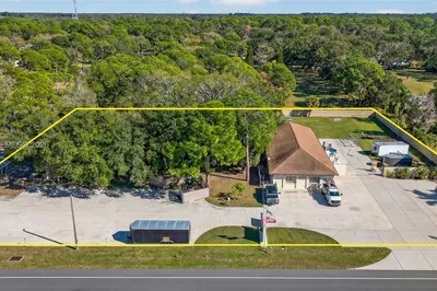5030 N. Courtenay Parkway