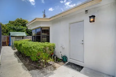 1316 DATE PALM Drive #Rear 1