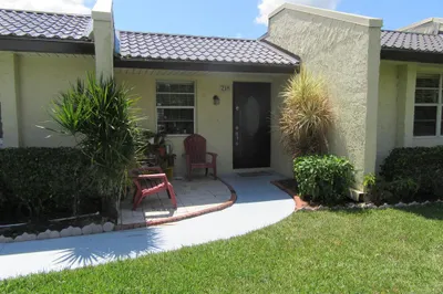 218 Lake Constance Drive 1