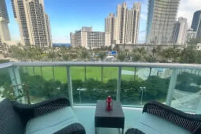 19370 Collins Avenue #623 1