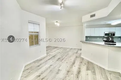 10902 NW 83 St #219 1