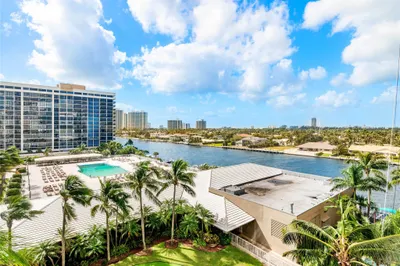 1965 S Ocean Dr #5P 1
