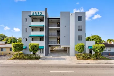 4332 W Flagler #301 1