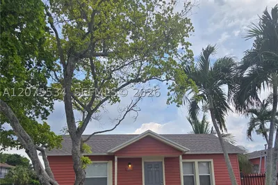2312 Madison St #38 1