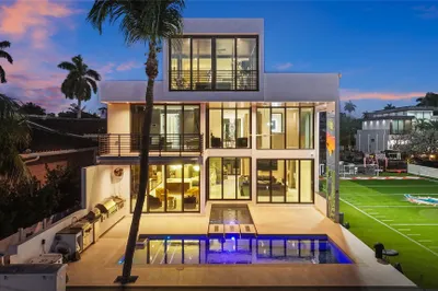 509 Coconut Isle Dr 1