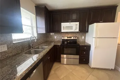 21915 Lake Forest Cir #202 1